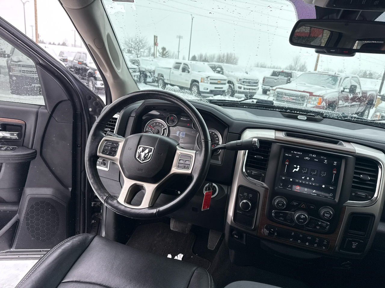 RAM 2500 Laramie Crew Cab SWB 4WD 2018