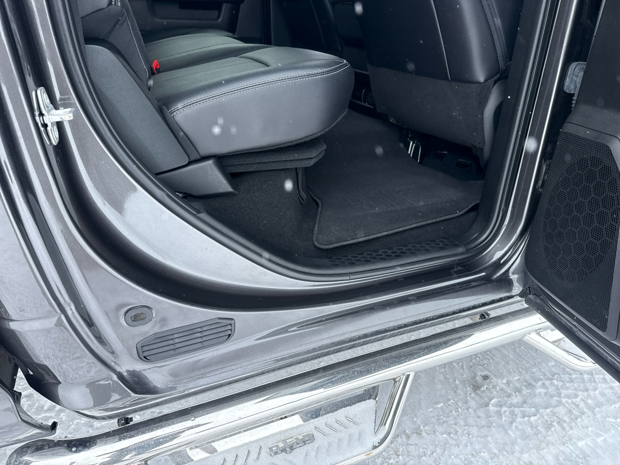 RAM 2500 Laramie Crew Cab SWB 4WD 2018