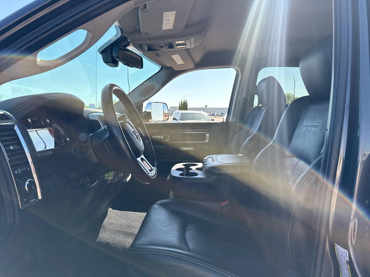RAM 2500 Laramie Crew Cab SWB 4WD 2018