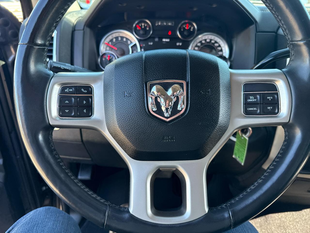 RAM 2500 Laramie Crew Cab SWB 4WD 2018