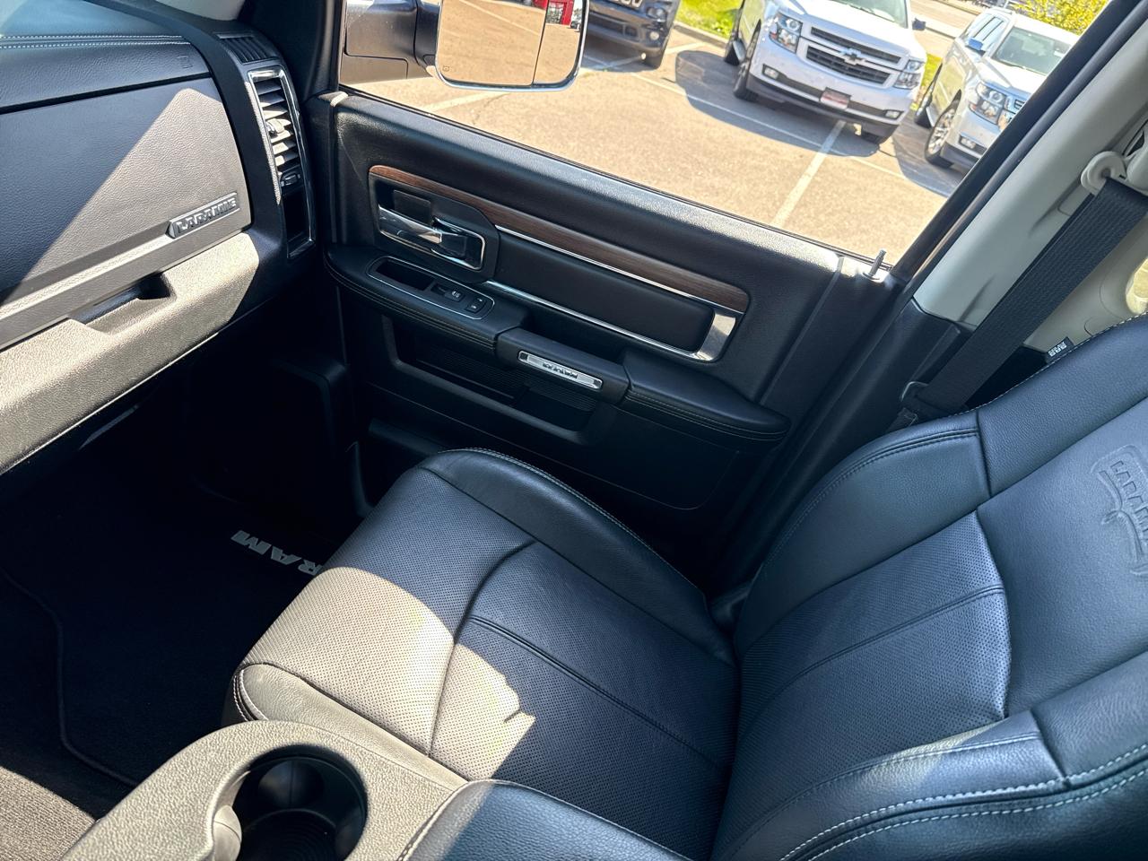 RAM 2500 Laramie Crew Cab SWB 4WD 2018