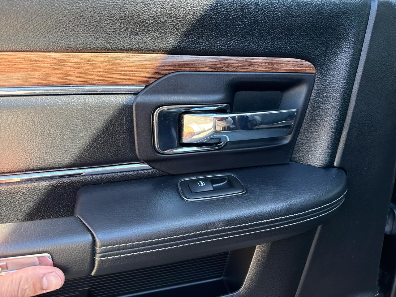 RAM 2500 Laramie Crew Cab SWB 4WD 2018