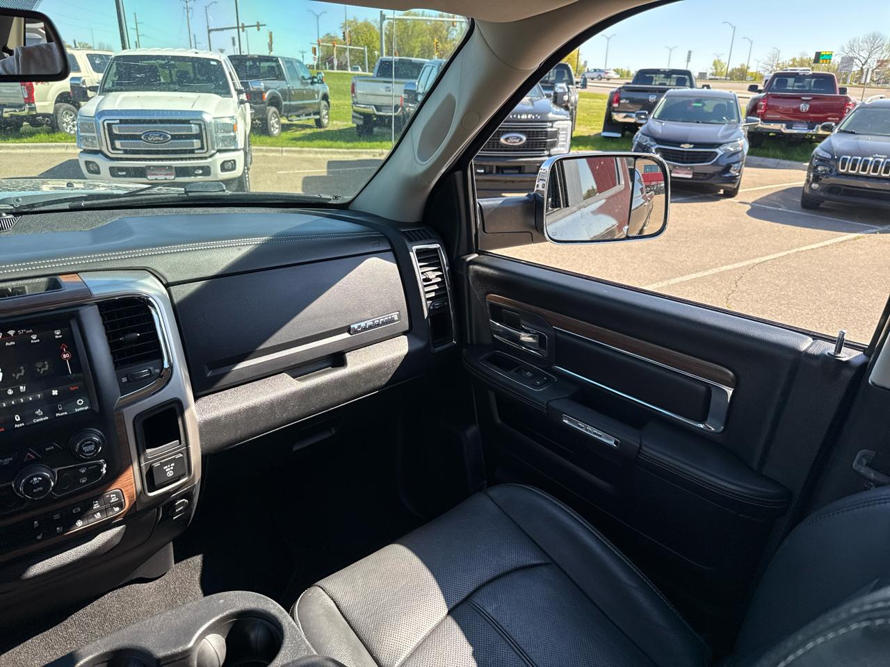 RAM 2500 Laramie Crew Cab SWB 4WD 2018