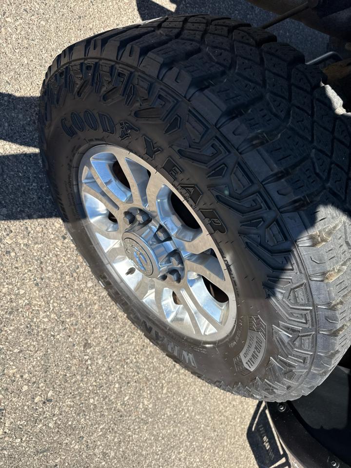 RAM 2500 Laramie Crew Cab SWB 4WD 2018