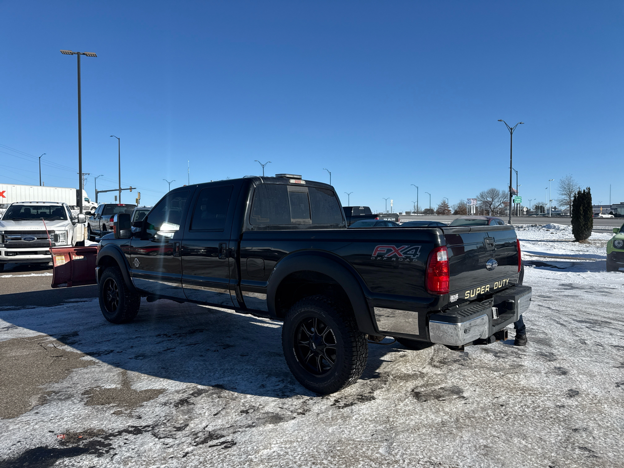 Ford F-350 SD Lariat Crew Cab 4WD 2015