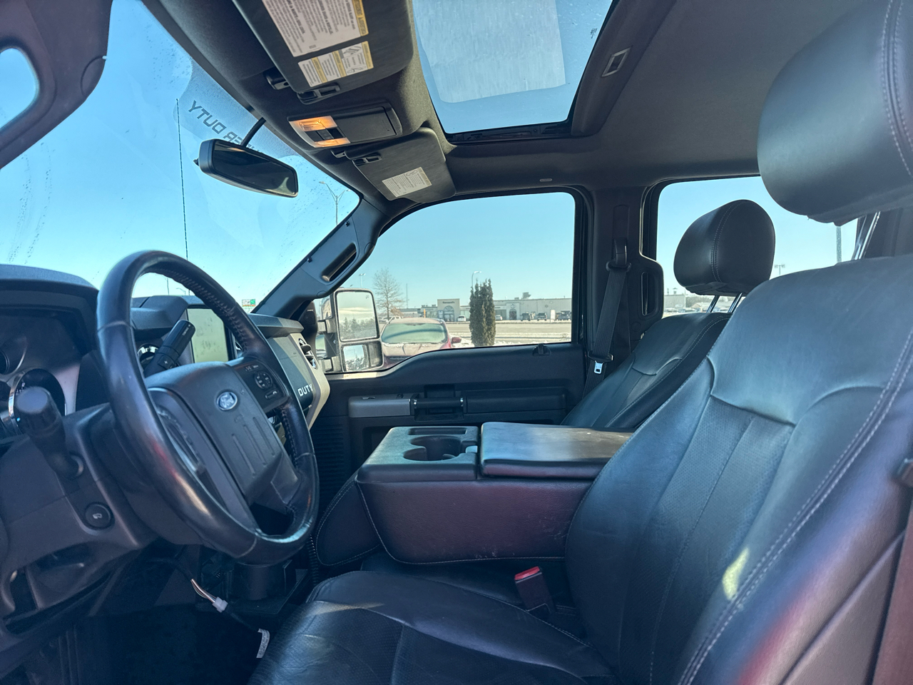 Ford F-350 SD Lariat Crew Cab 4WD 2015