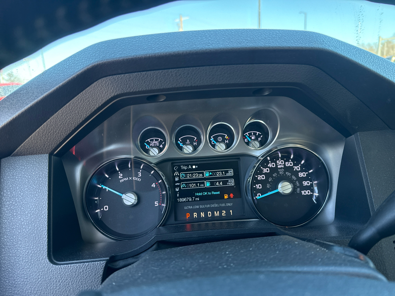 Ford F-350 SD Lariat Crew Cab 4WD 2015