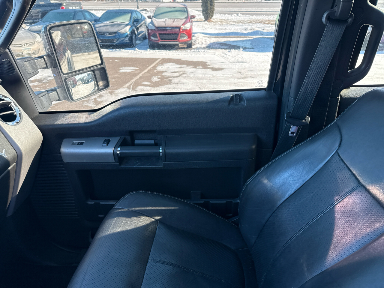 Ford F-350 SD Lariat Crew Cab 4WD 2015