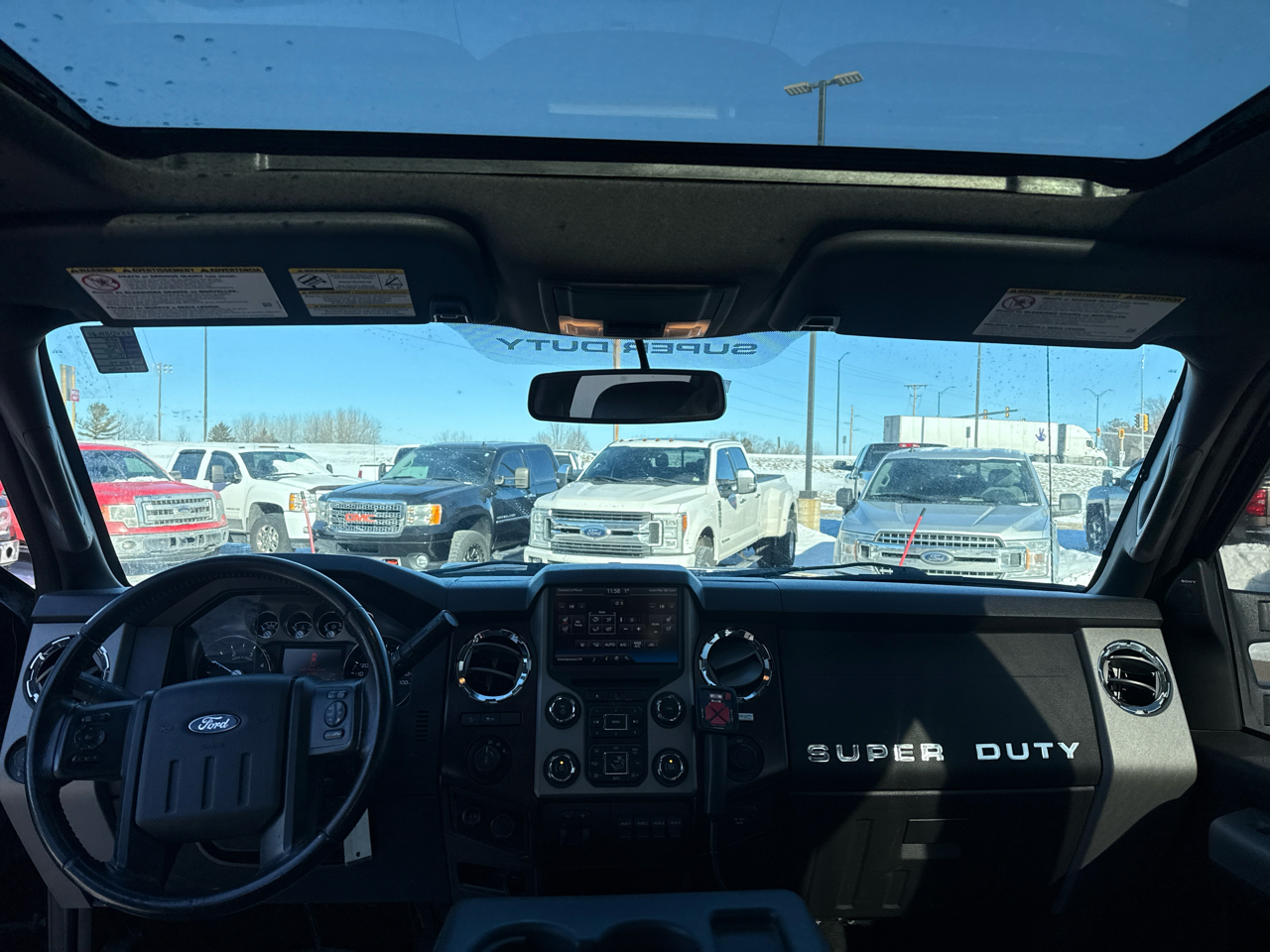 Ford F-350 SD Lariat Crew Cab 4WD 2015