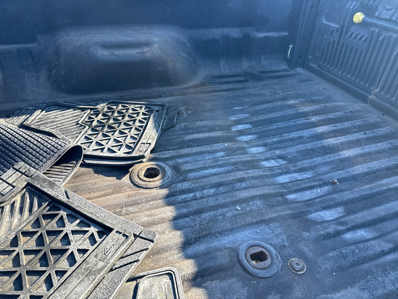 Ford F-350 SD Lariat Crew Cab 4WD 2015