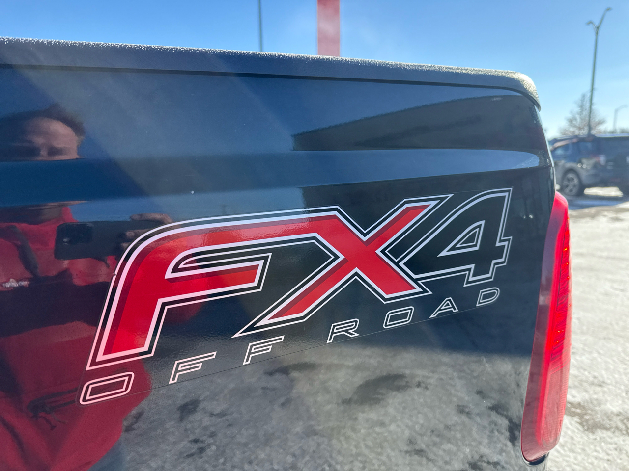 Ford F-350 SD Lariat Crew Cab 4WD 2015