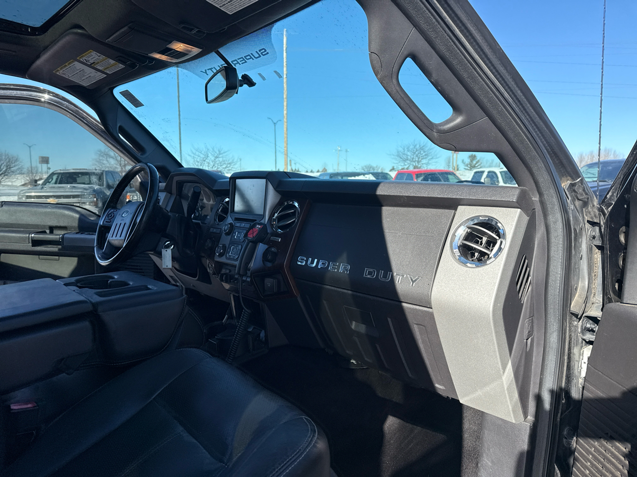 Ford F-350 SD Lariat Crew Cab 4WD 2015