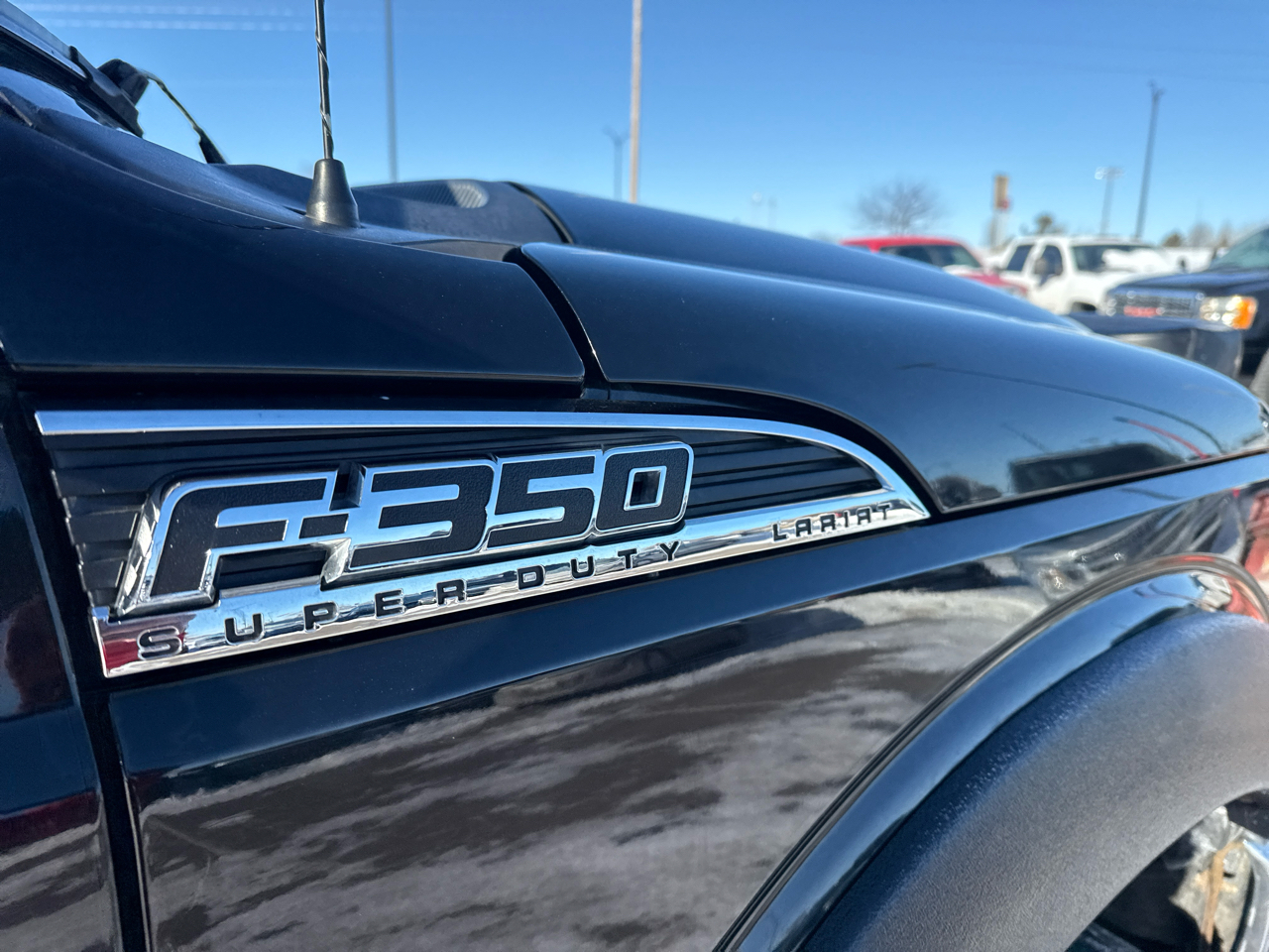 Ford F-350 SD Lariat Crew Cab 4WD 2015