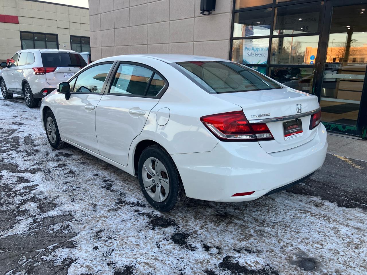 Honda Civic LX 4D Sedan 2013