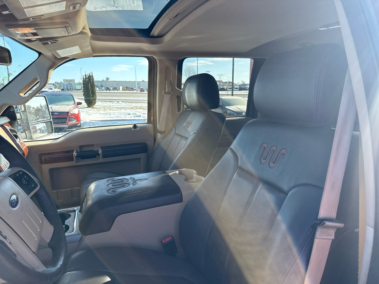 Ford F-250 SD King Ranch Crew Cab 4WD 2015