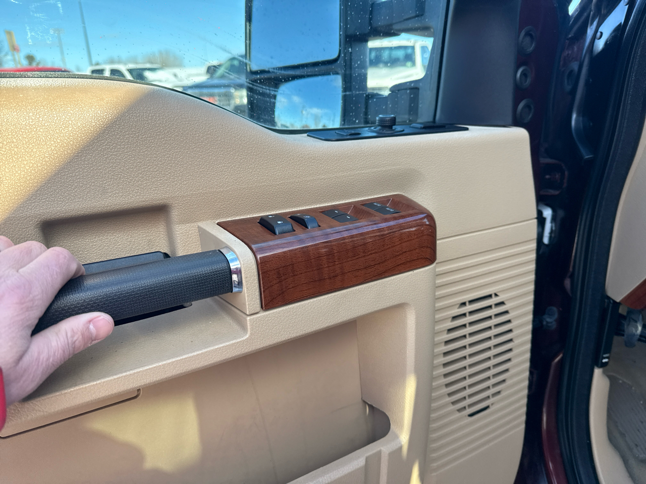 Ford F-250 SD King Ranch Crew Cab 4WD 2015