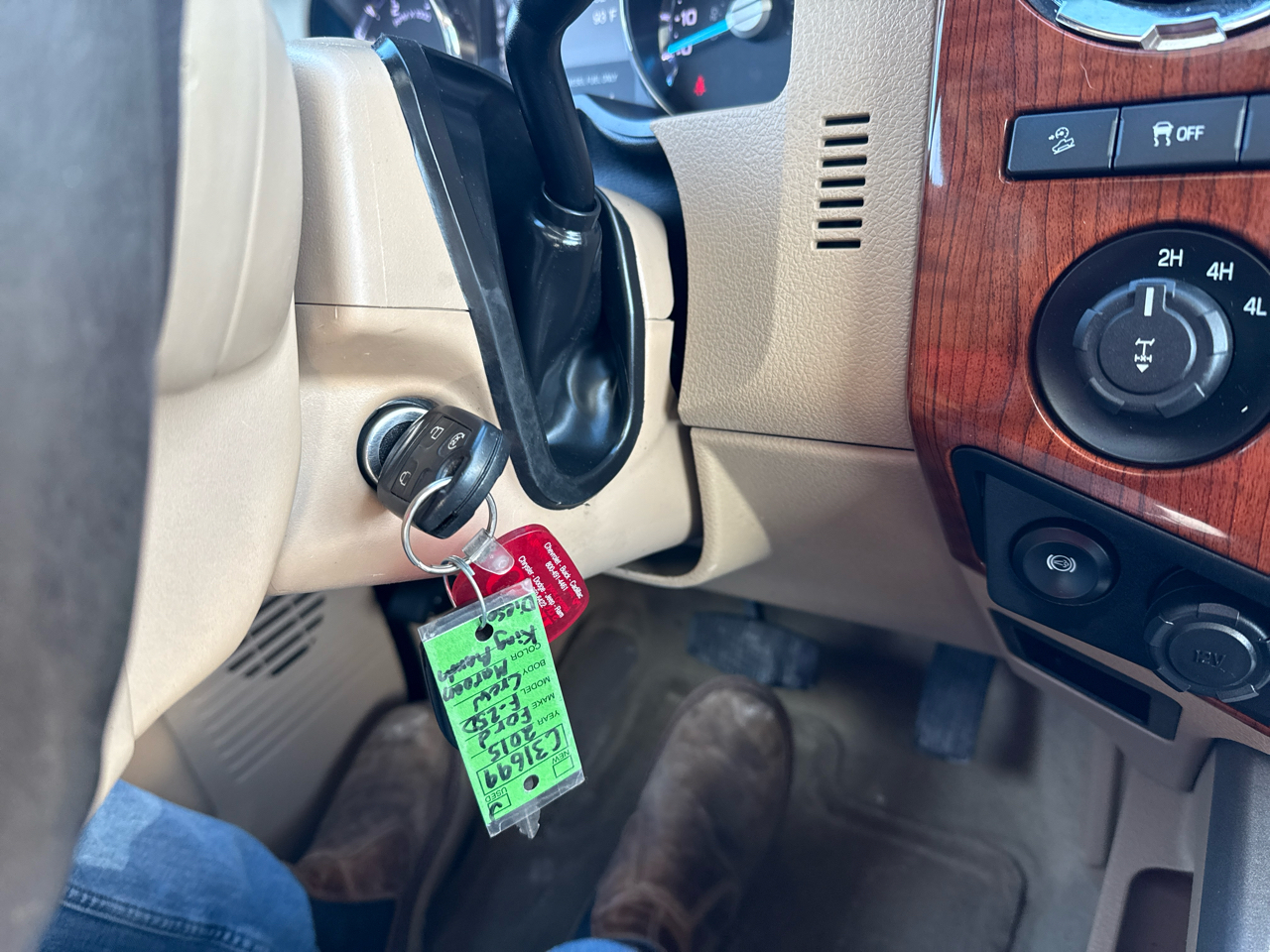 Ford F-250 SD King Ranch Crew Cab 4WD 2015