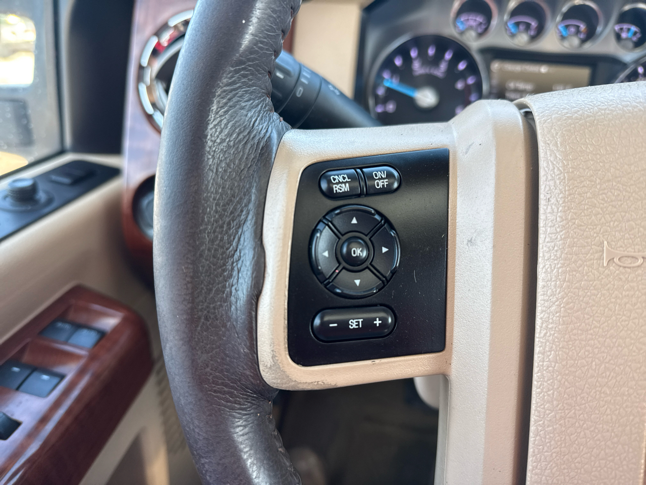 Ford F-250 SD King Ranch Crew Cab 4WD 2015