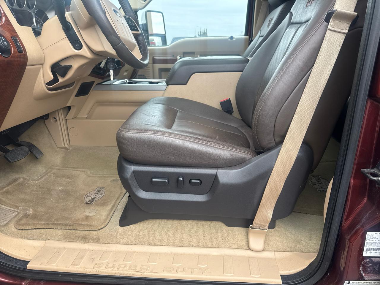 Ford F-250 SD King Ranch Crew Cab 4WD 2015
