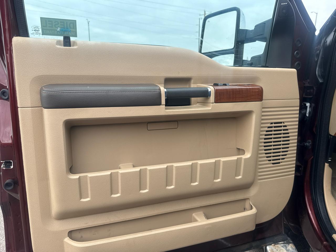 Ford F-250 SD King Ranch Crew Cab 4WD 2015