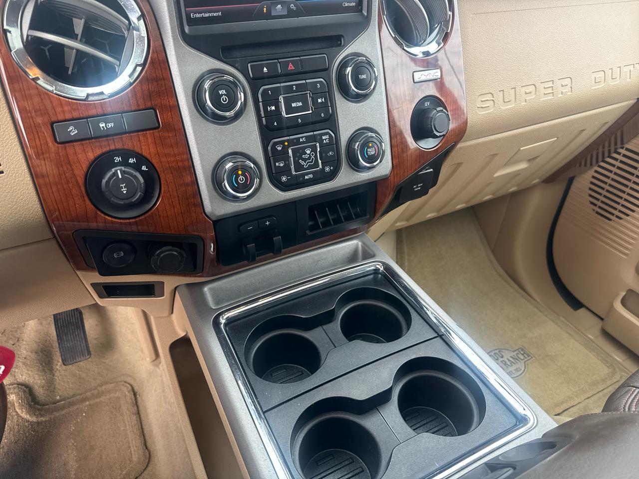 Ford F-250 SD King Ranch Crew Cab 4WD 2015