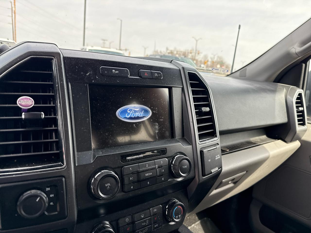 Ford F-150 XLT SuperCrew 5.5-ft. Bed 4WD 2019