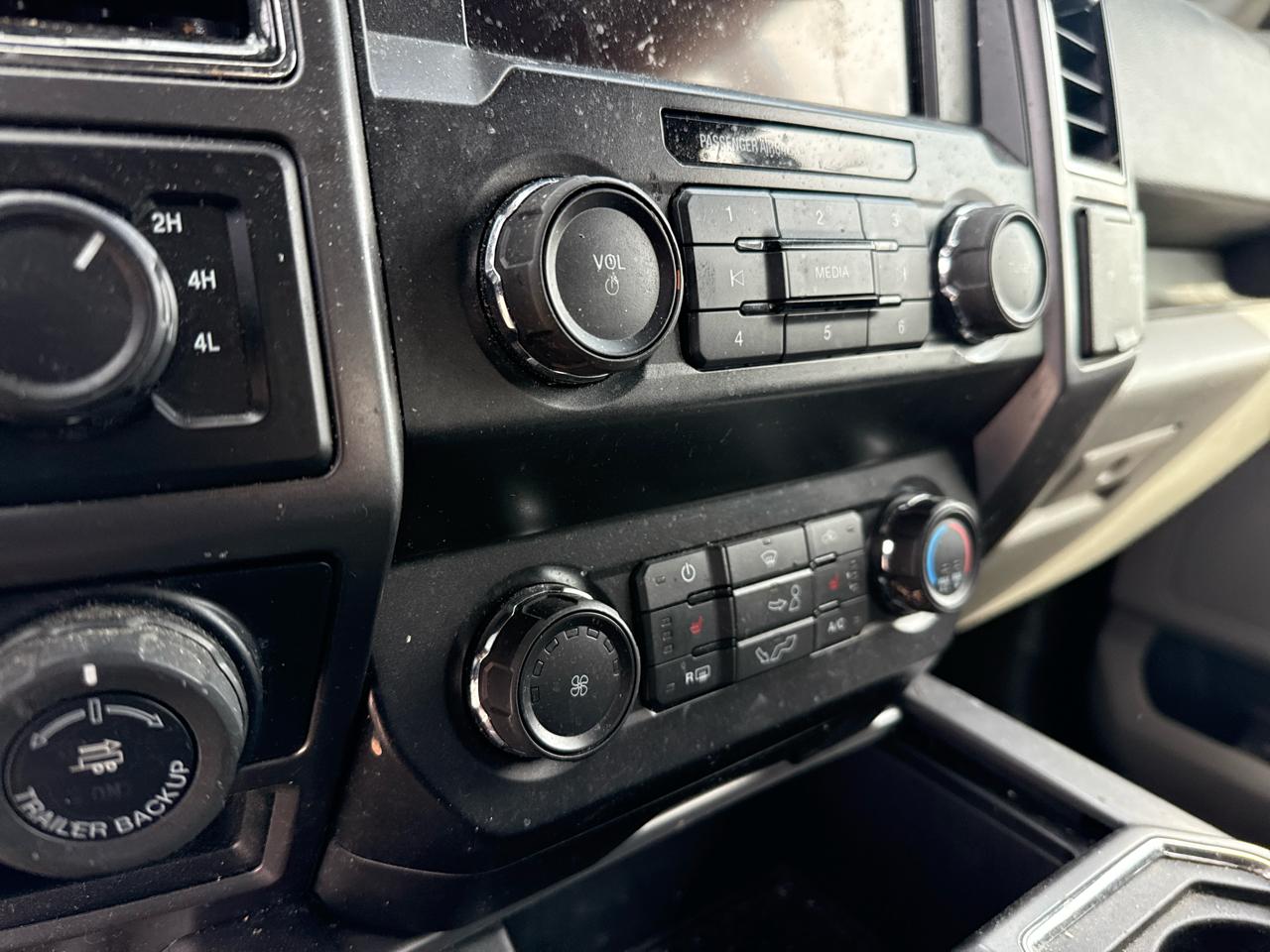 Ford F-150 XLT SuperCrew 5.5-ft. Bed 4WD 2019