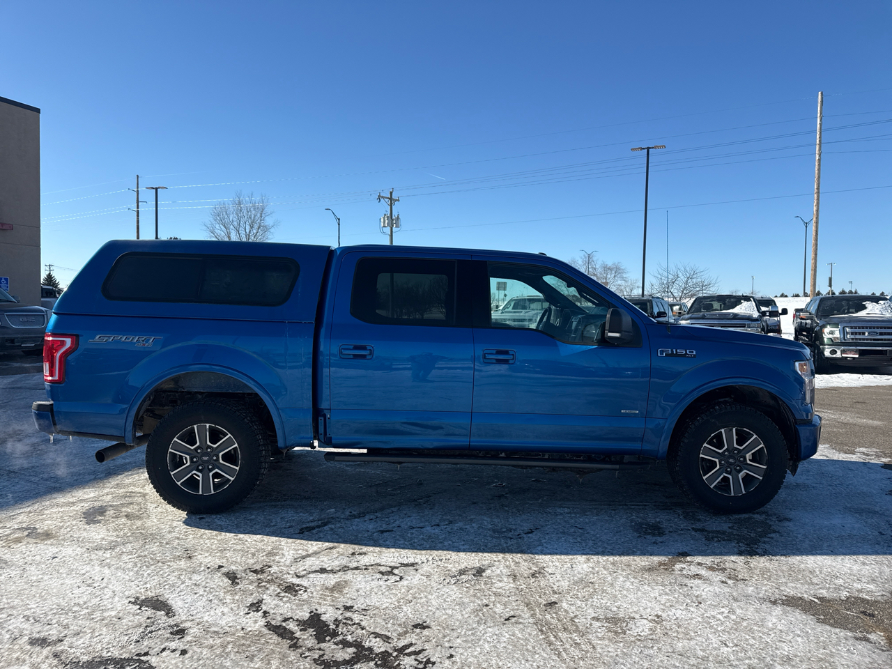 Ford F-150 XLT SuperCrew 5.5-ft. Bed 4WD 2015