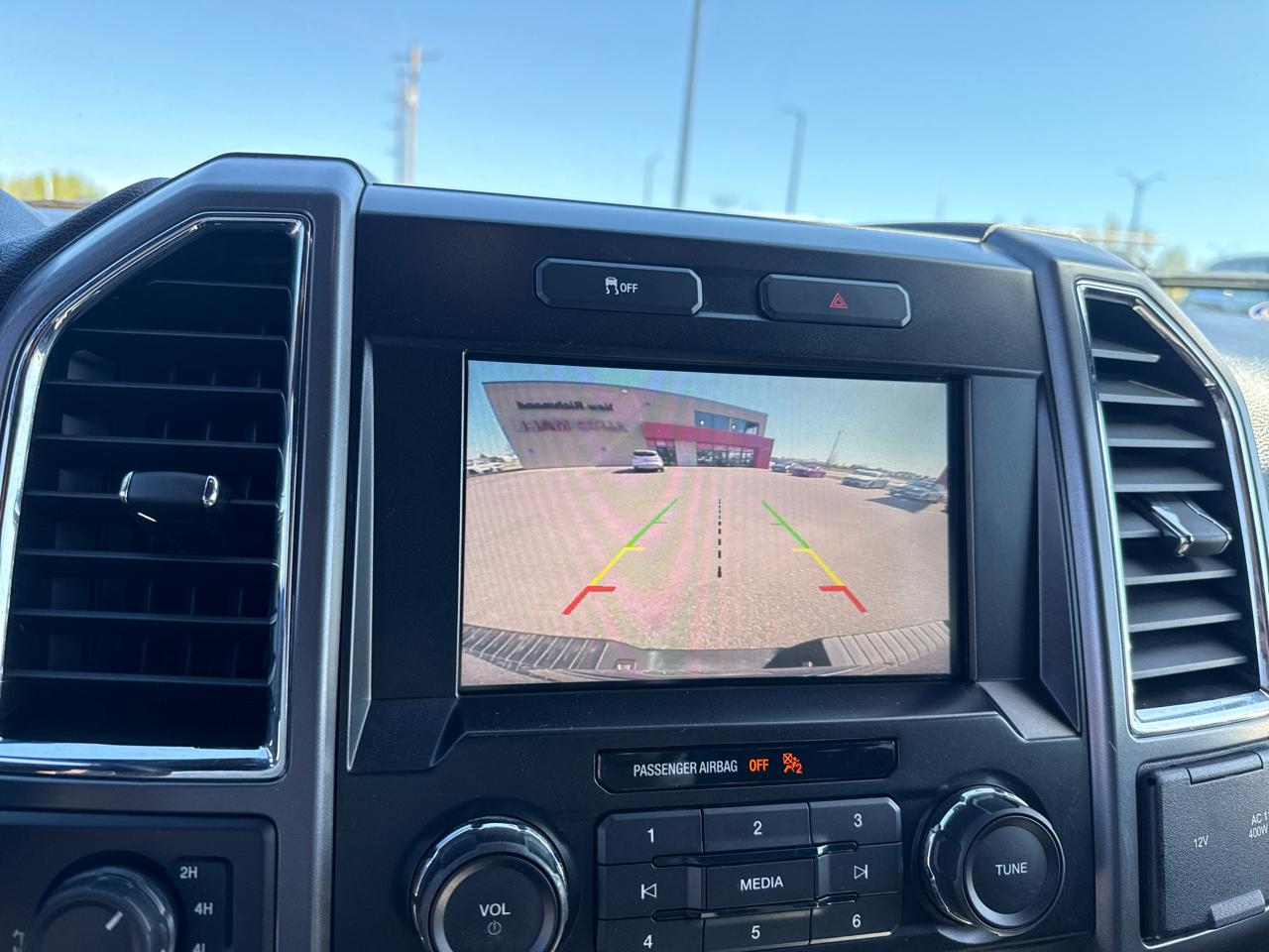 Ford F-150 XLT SuperCrew 5.5-ft. Bed 4WD 2015