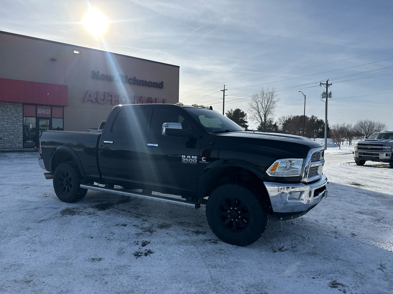RAM 3500 Laramie Crew Cab SWB 4WD 2015
