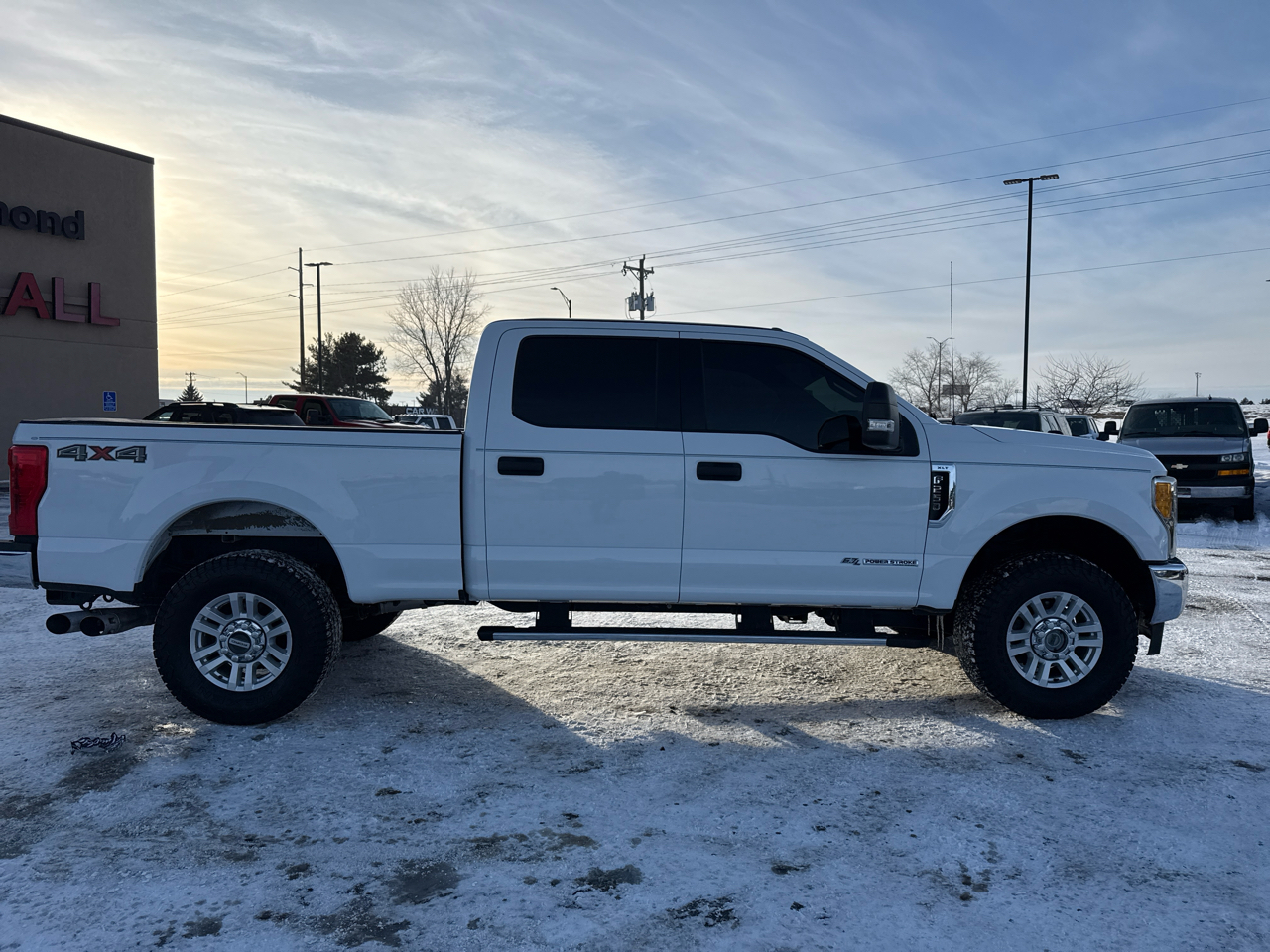 Ford F-250 SD XLT Crew Cab 4WD 2017
