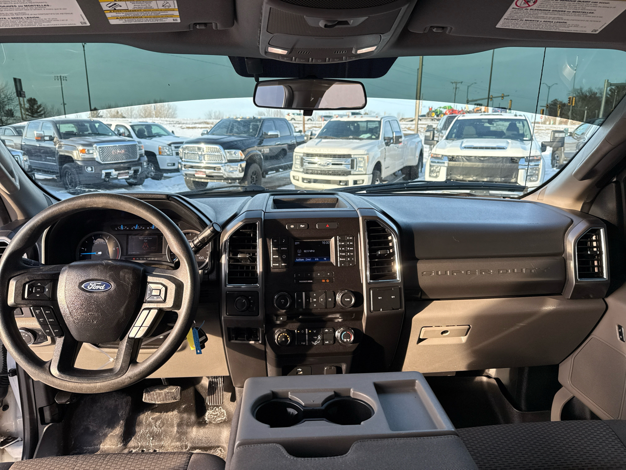 Ford F-250 SD XLT Crew Cab 4WD 2017