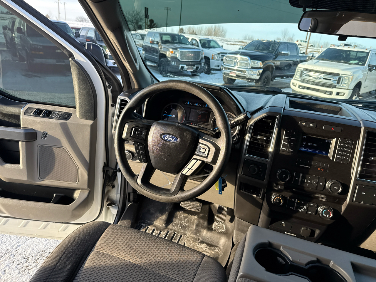 Ford F-250 SD XLT Crew Cab 4WD 2017