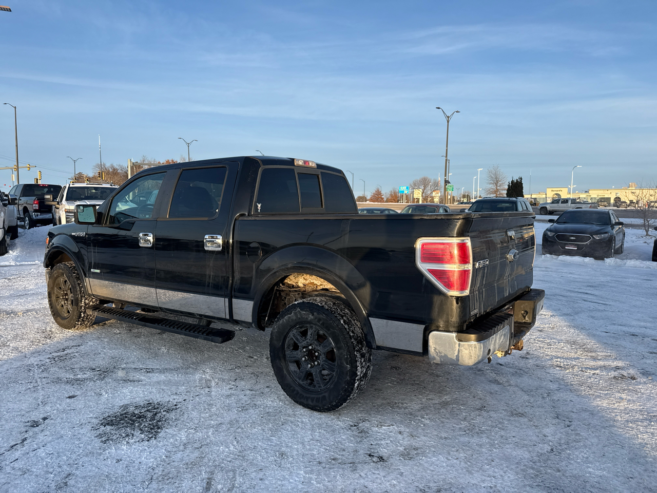 Ford F-150 Lariat SuperCrew 5.5-ft. Bed 4WD 2011