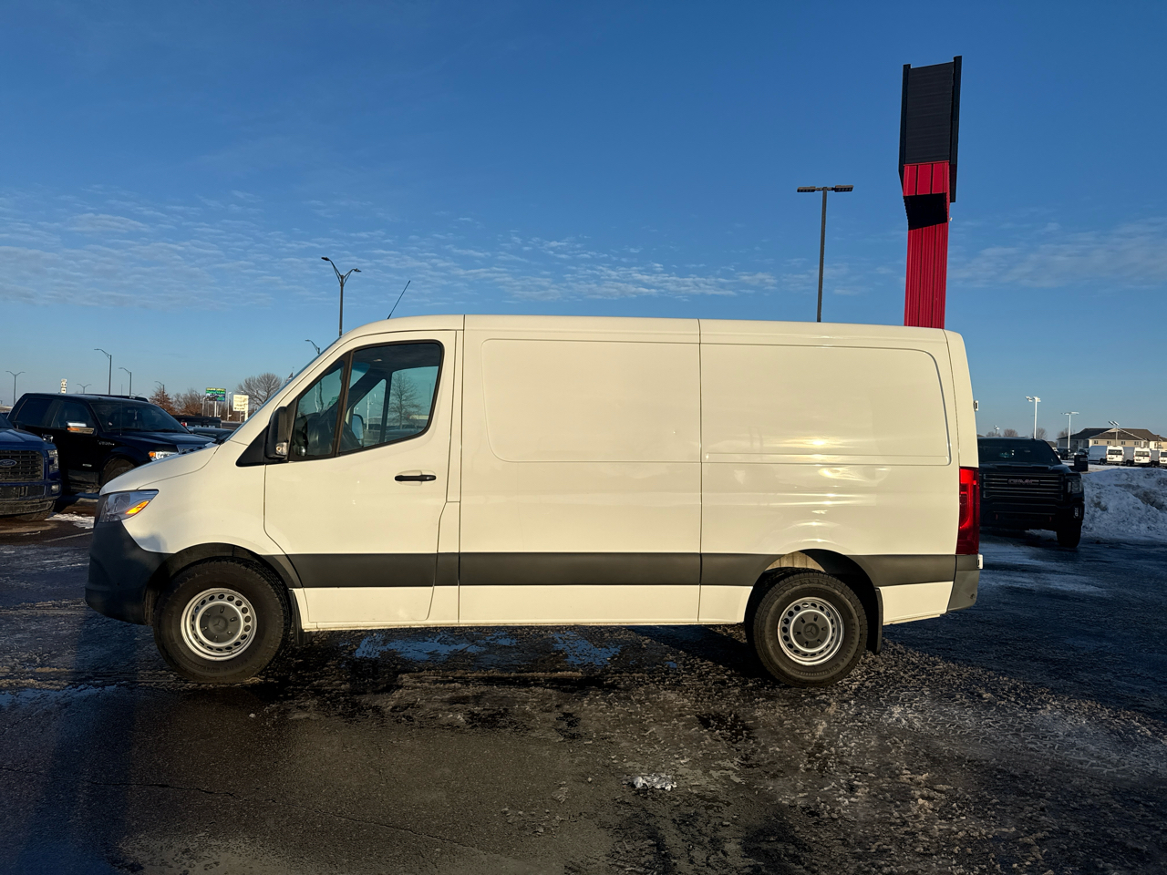 Mercedes-Benz Sprinter 1500 144-in. WB 2022