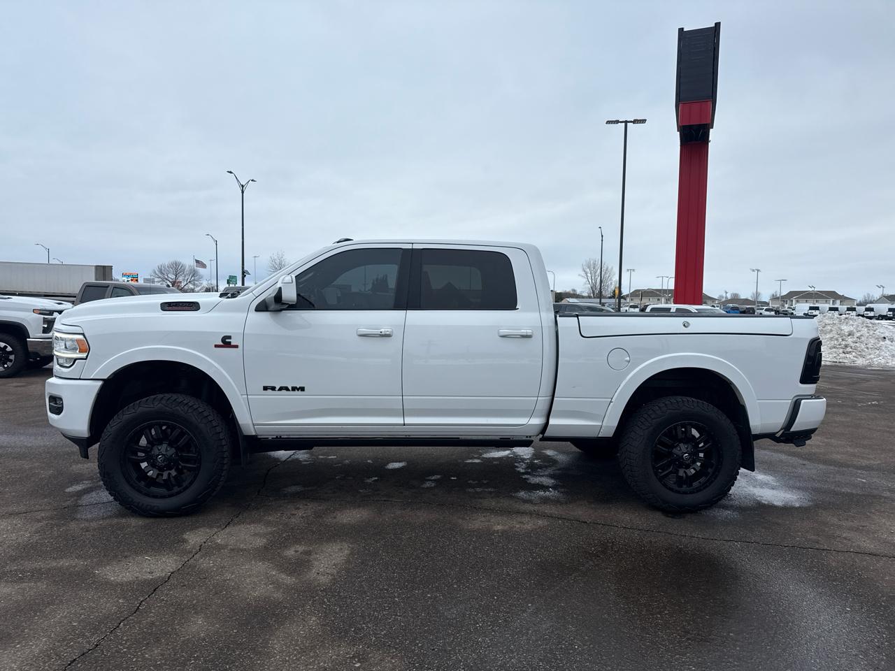 RAM 3500 Laramie Crew Cab SWB 4WD 2019