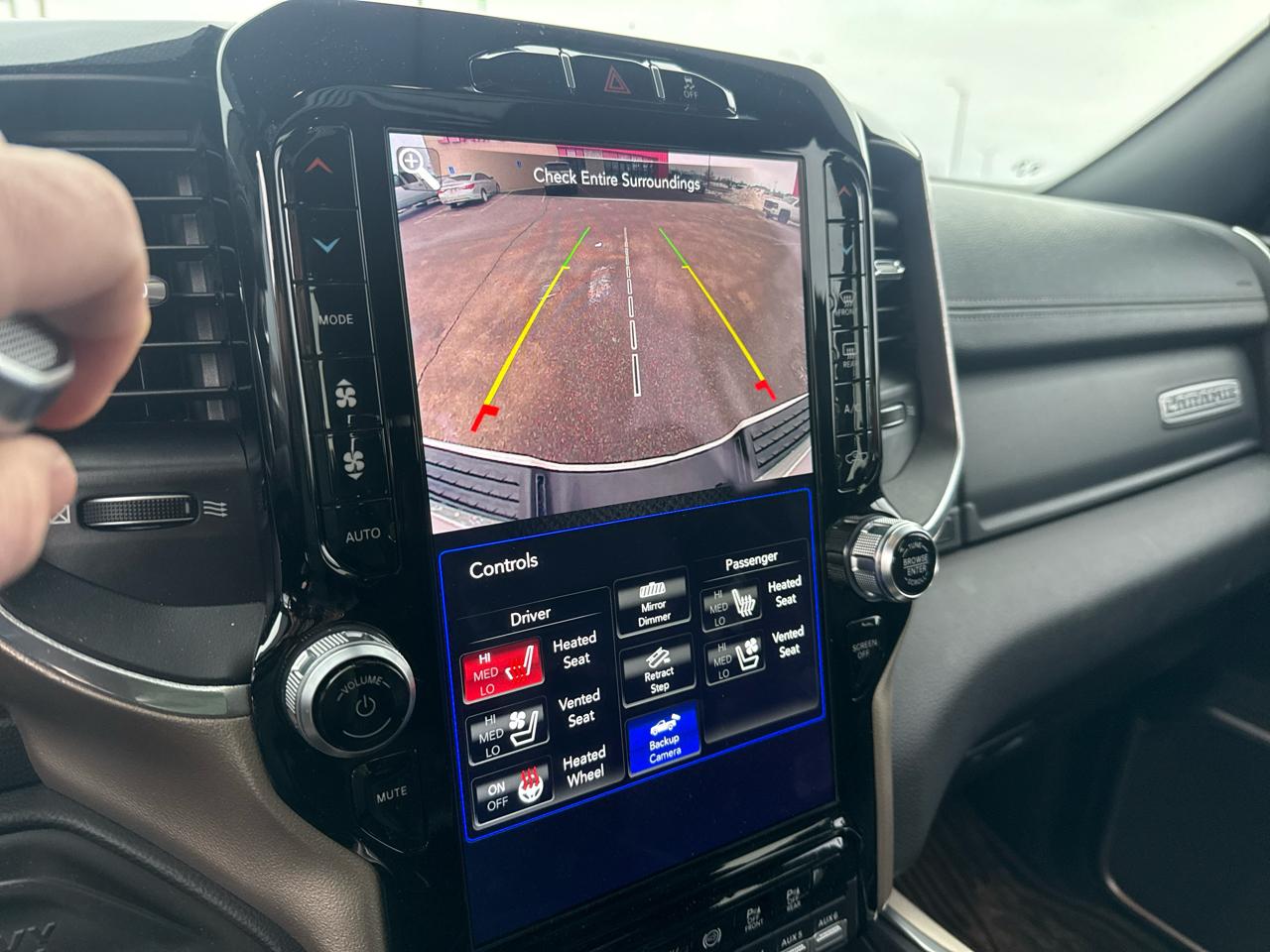 RAM 3500 Laramie Crew Cab SWB 4WD 2019