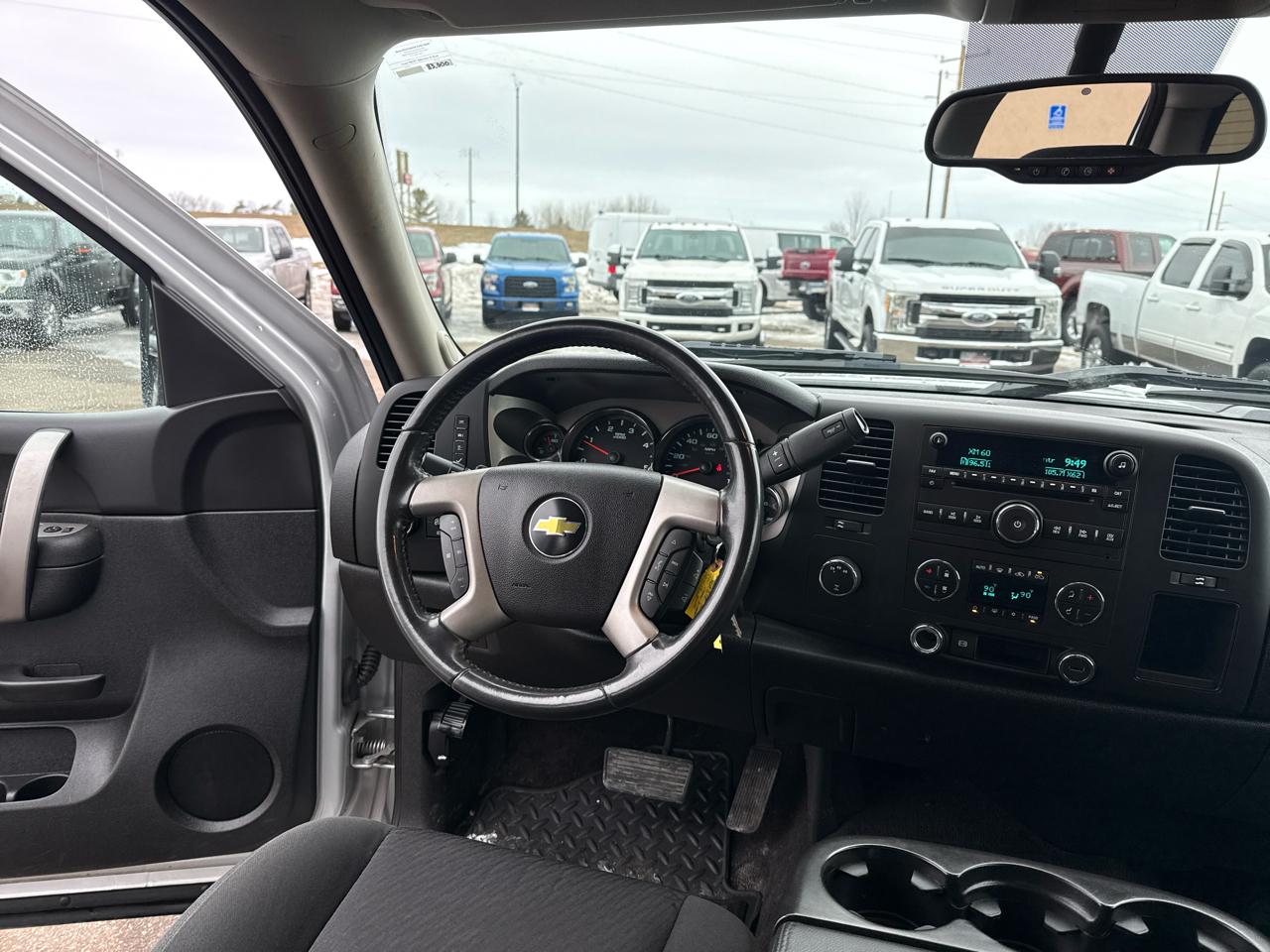 Chevrolet Silverado 3500HD LT Crew Cab 4WD 2011