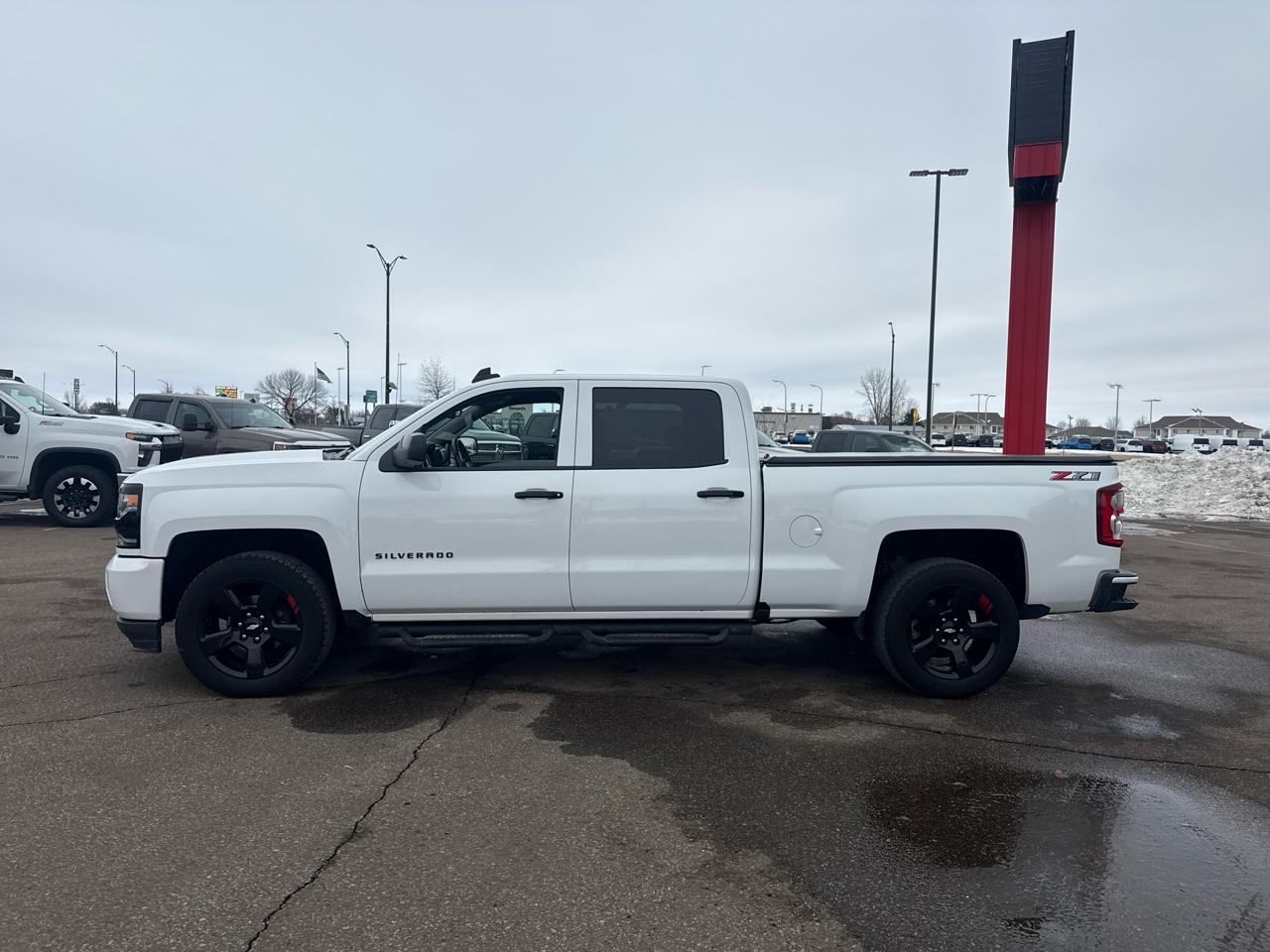 Chevrolet Silverado 1500 LTZ Crew Cab 4WD 2018