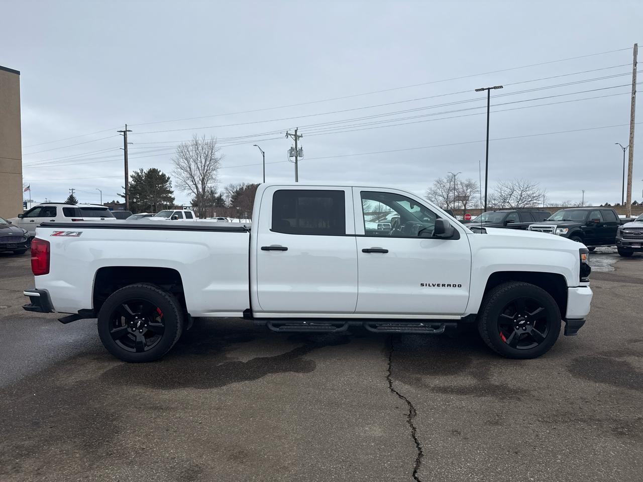 Chevrolet Silverado 1500 LTZ Crew Cab 4WD 2018