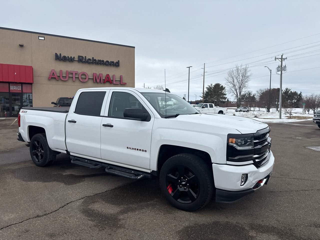 Chevrolet Silverado 1500 LTZ Crew Cab 4WD 2018