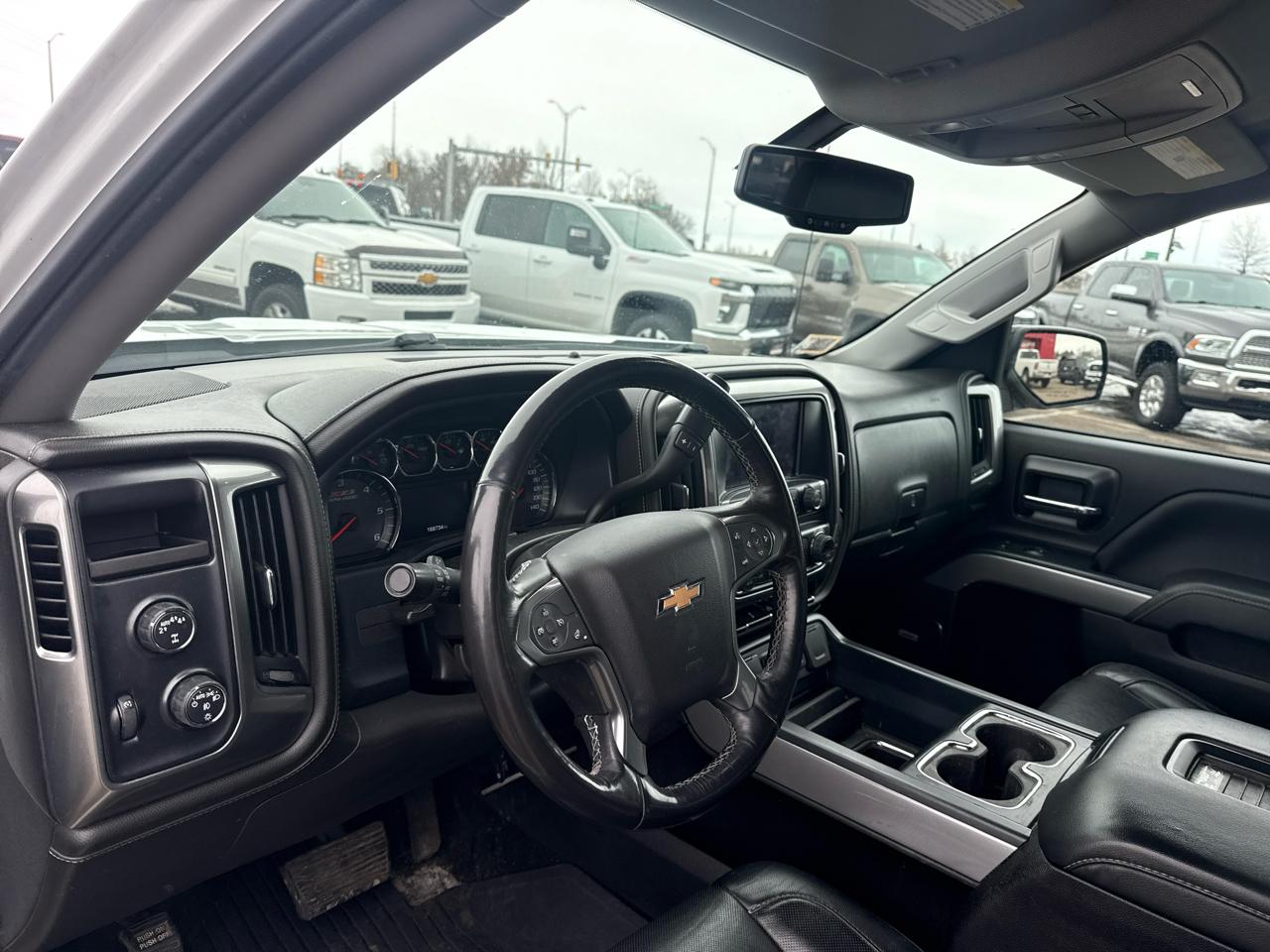 Chevrolet Silverado 1500 LTZ Crew Cab 4WD 2018