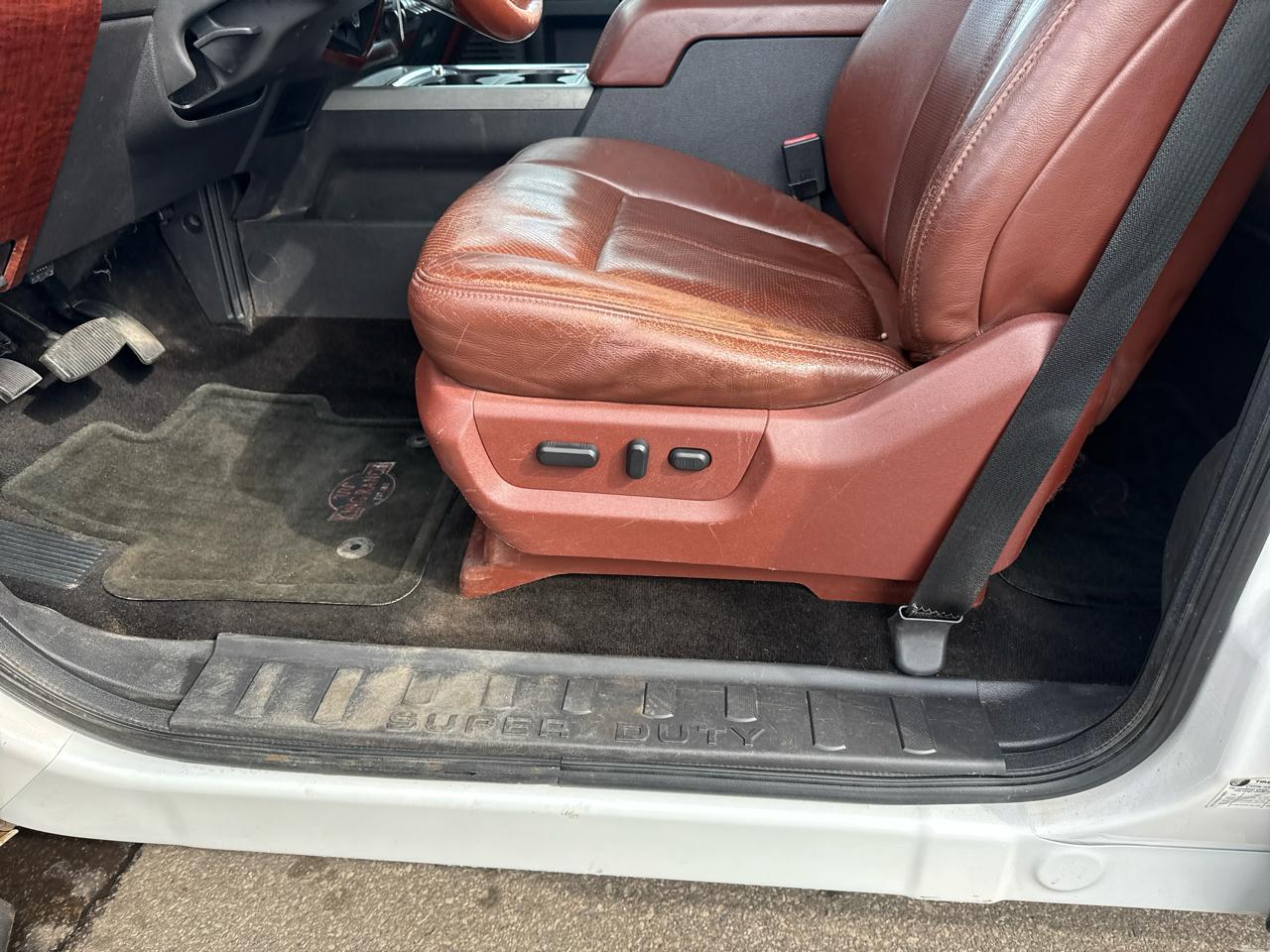 Ford F-350 SD King Ranch Crew Cab 4WD 2014