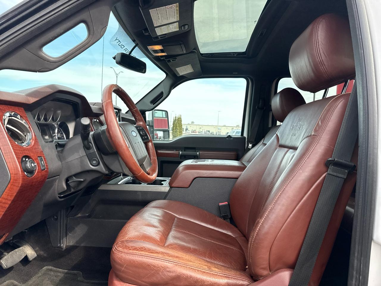 Ford F-350 SD King Ranch Crew Cab 4WD 2014