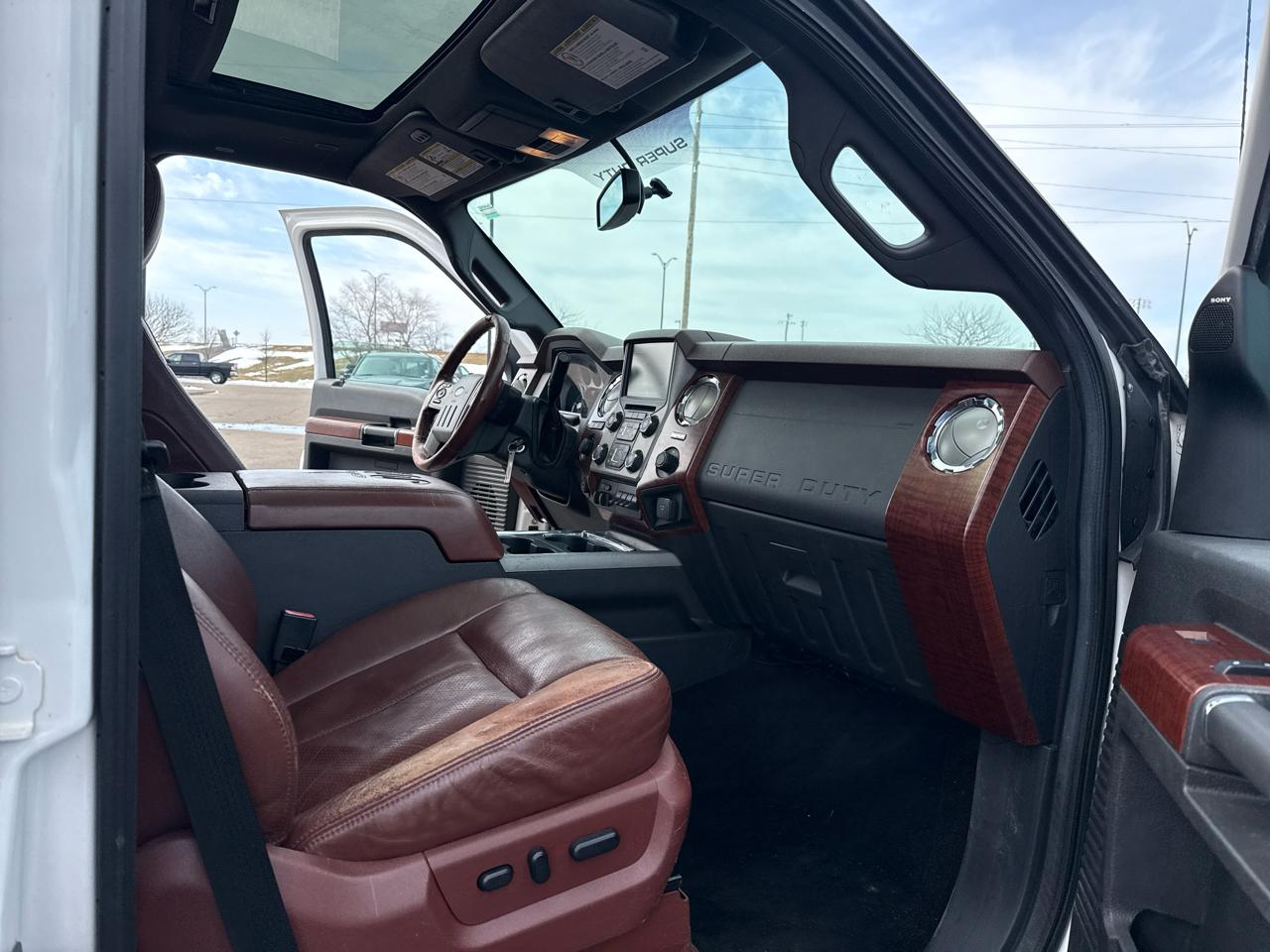 Ford F-350 SD King Ranch Crew Cab 4WD 2014