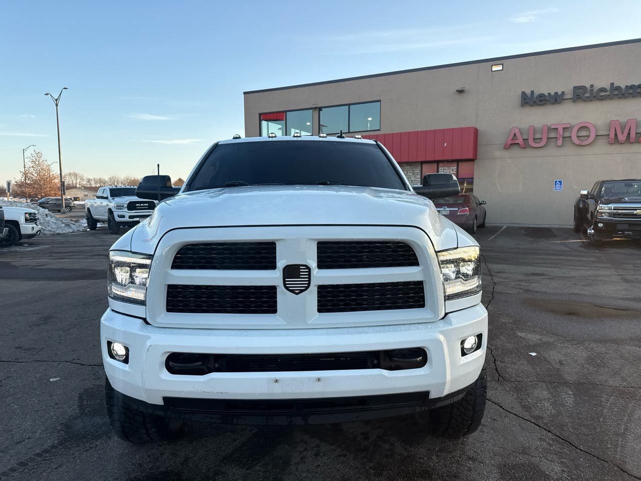 RAM 2500 SLT Mega Cab 4WD 2015