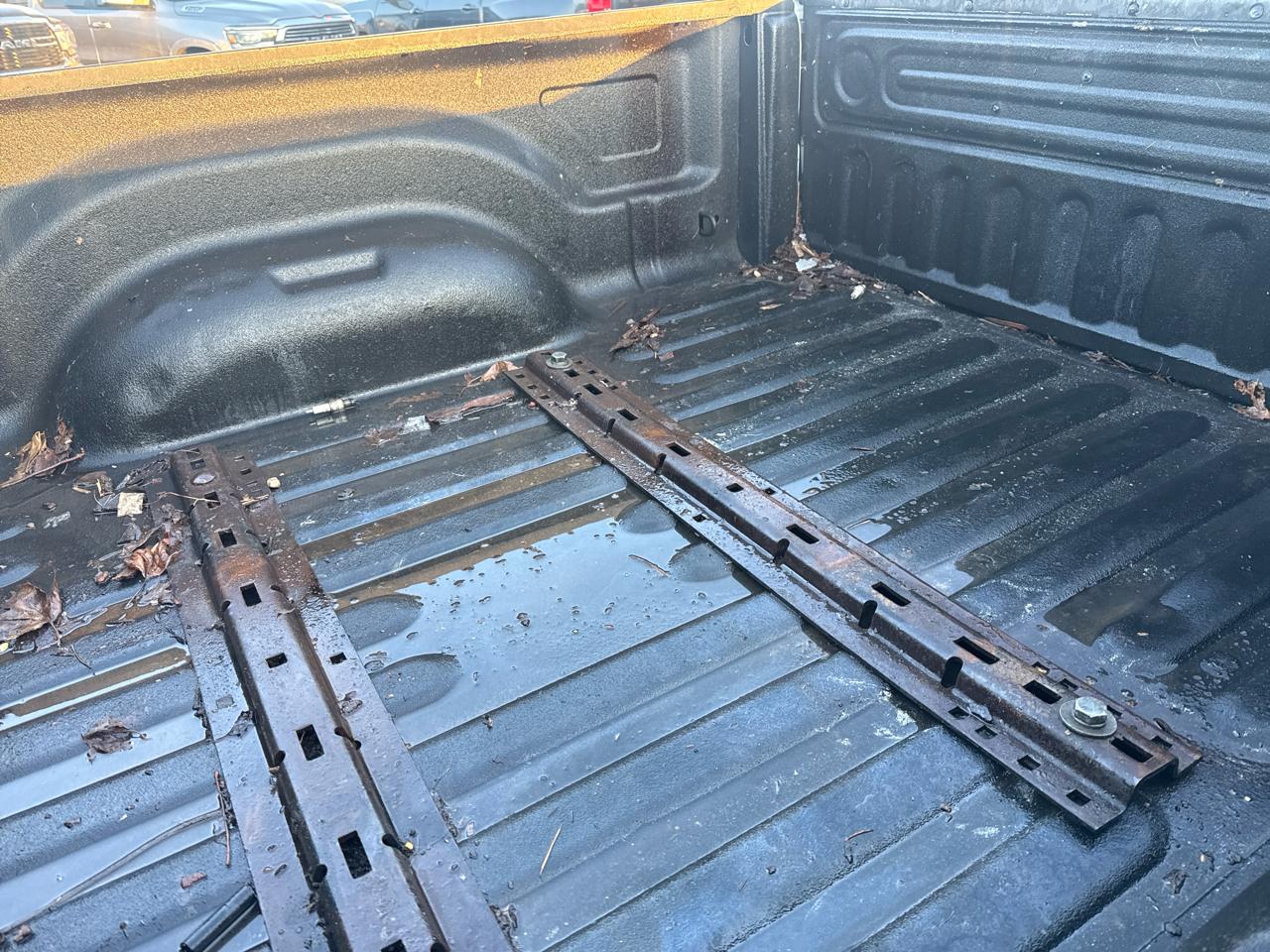 RAM 2500 SLT Mega Cab 4WD 2015