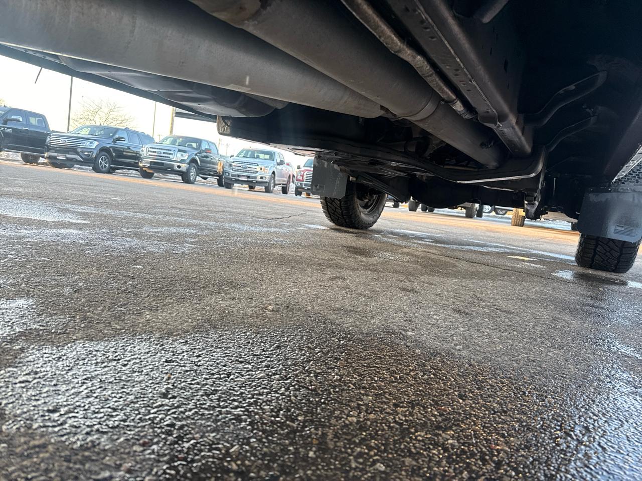 RAM 2500 SLT Mega Cab 4WD 2015