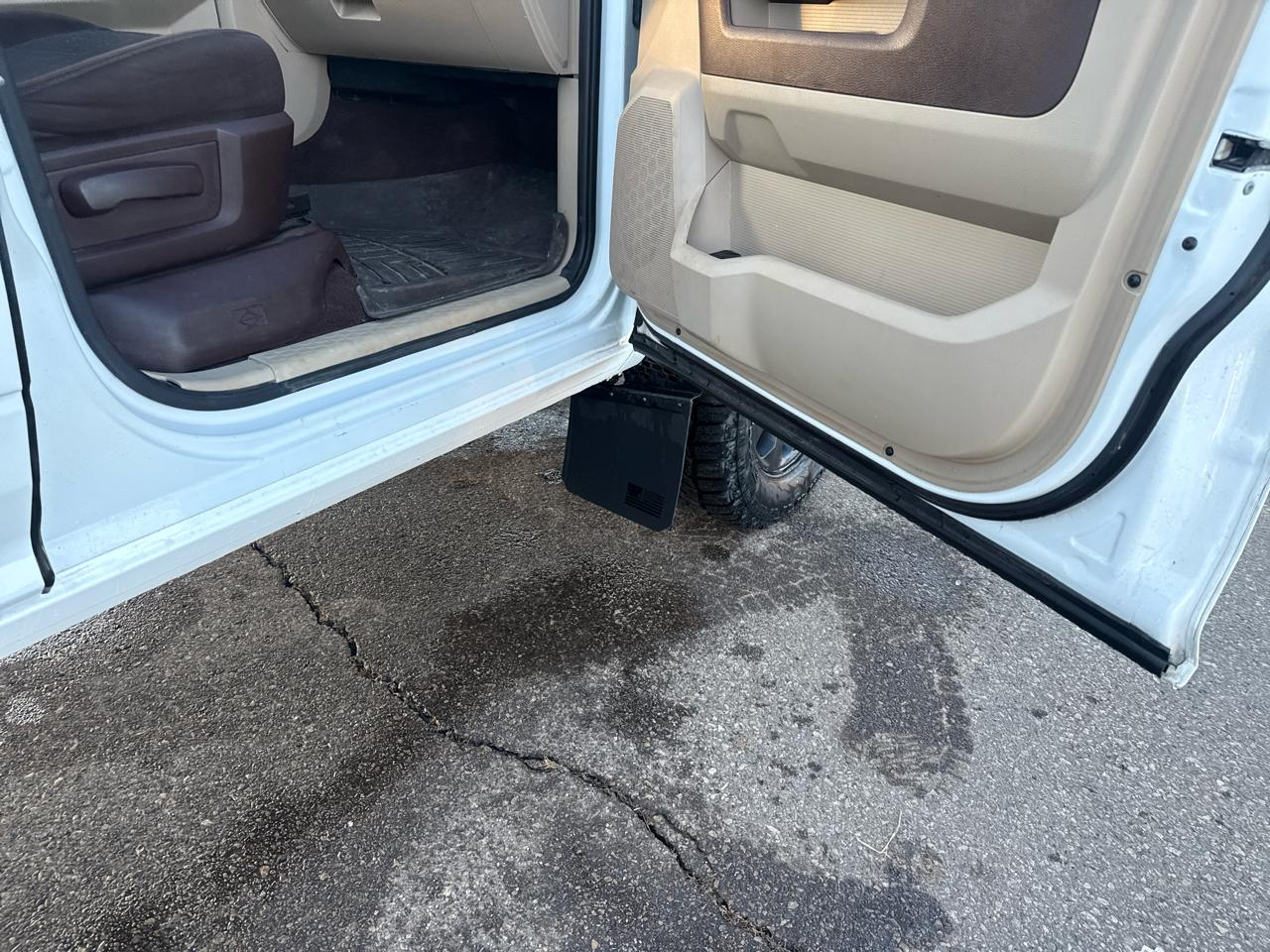 RAM 2500 SLT Mega Cab 4WD 2015