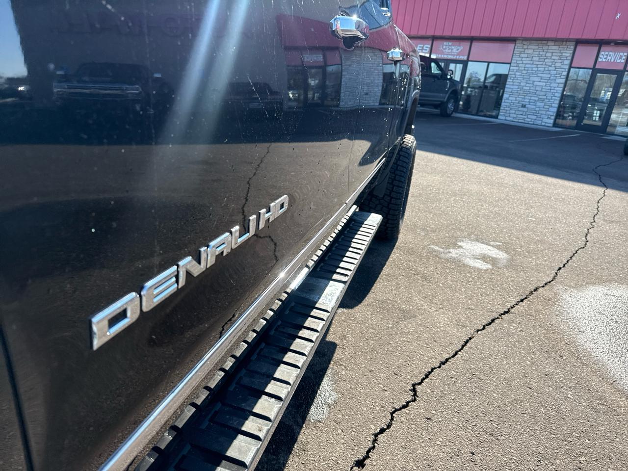 GMC Sierra 2500HD Denali Crew Cab 4WD 2016